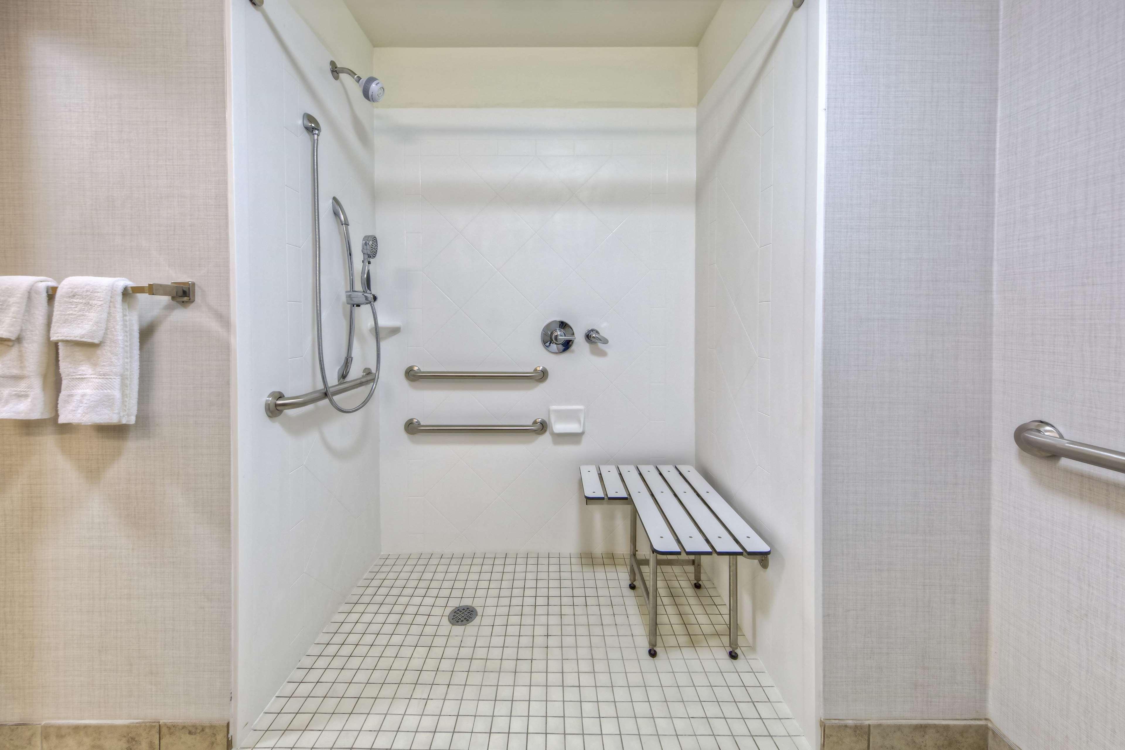 Hampton Inn Indianola Eksteriør billede